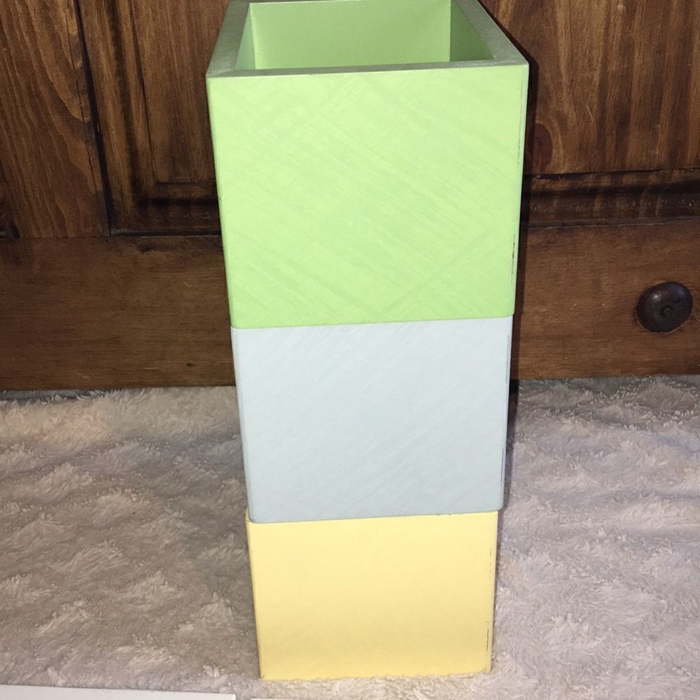 PotteryâBarn KidsâStorageâBoxes - Picture 5 of 9